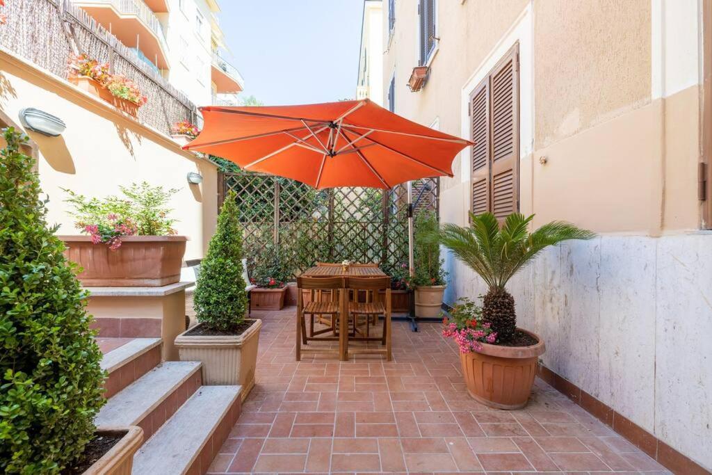 רומא Casa Gianni 5 Stelle Apartment With Garden מראה חיצוני תמונה